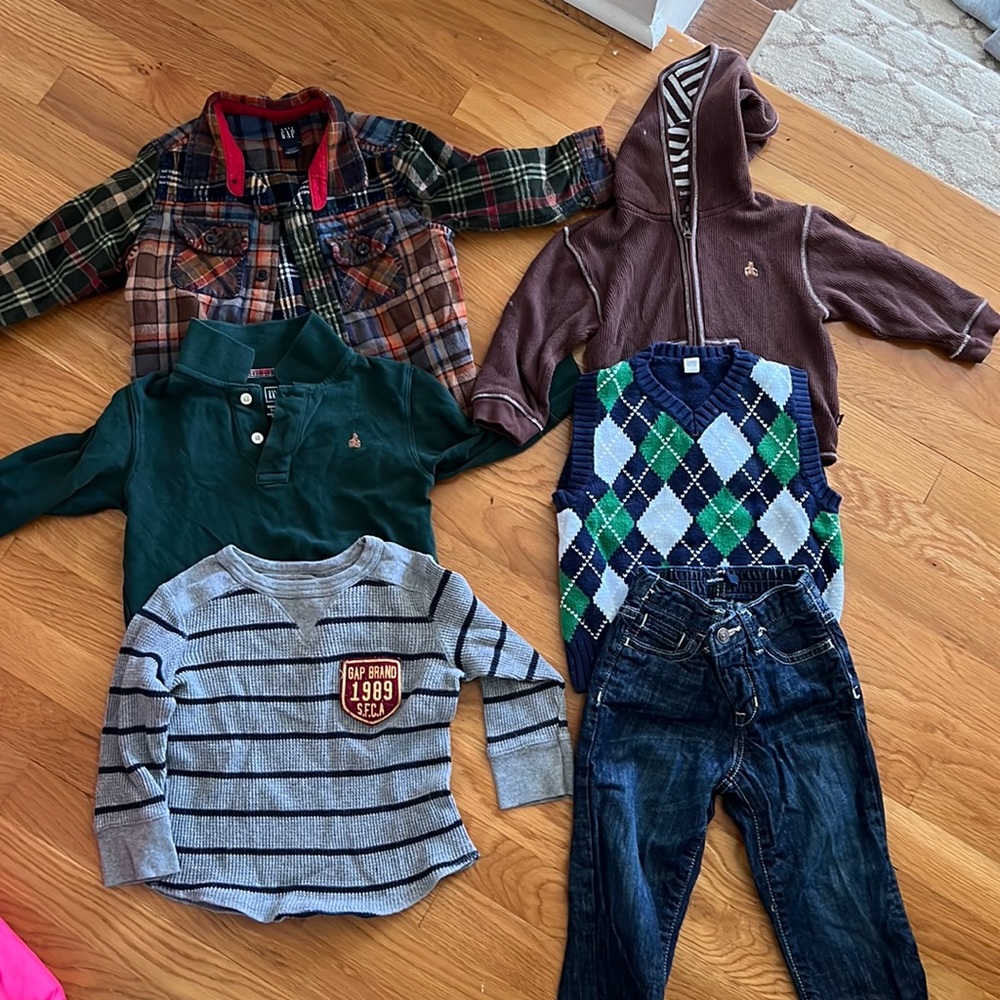 Gap Boys Lot toddler 18-24 and size 2t